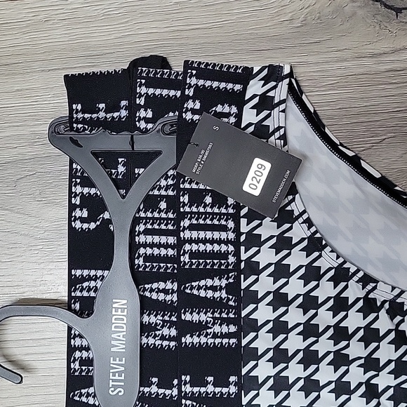 Steve Maddie 3 pack Bikini. - Picture 2 of 8